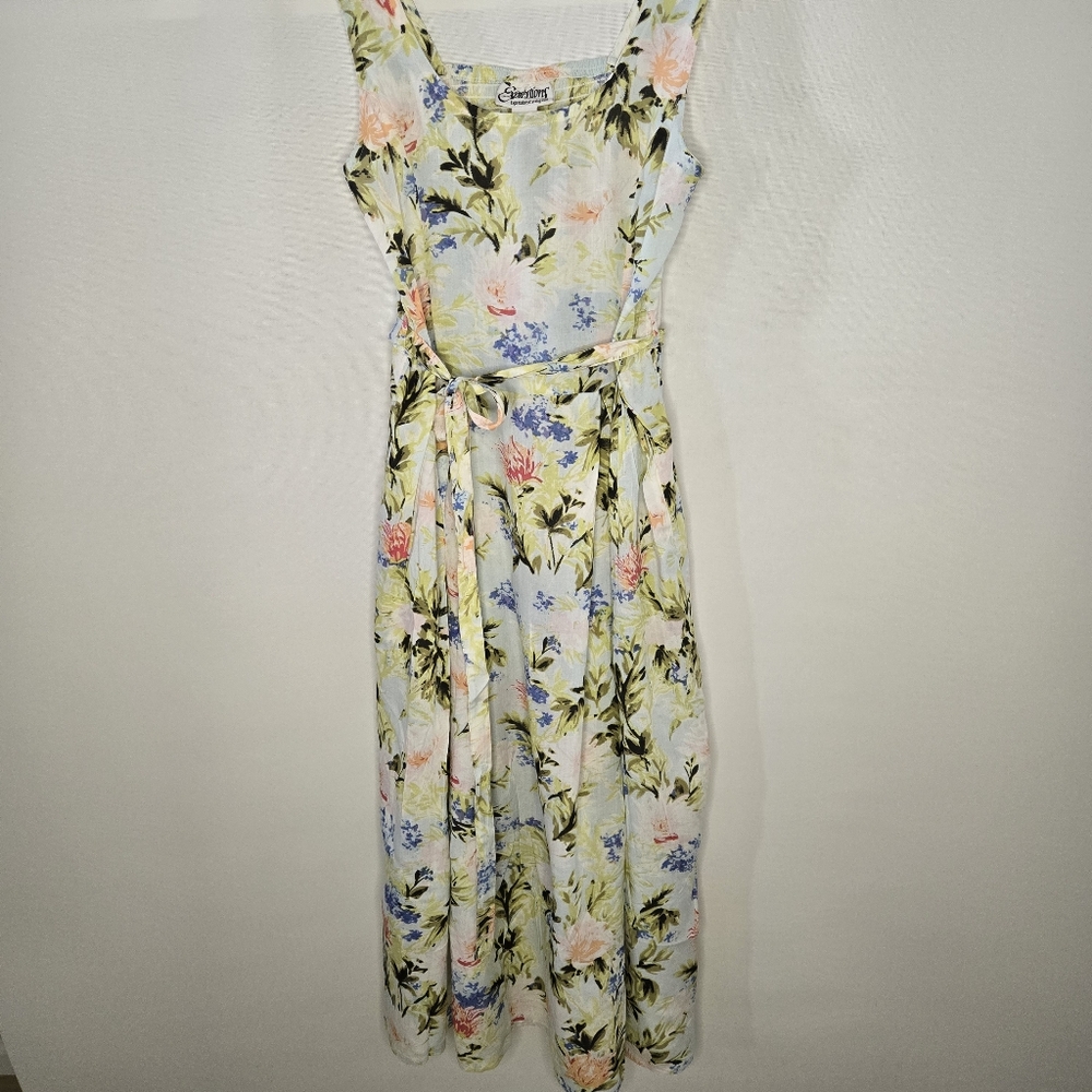 Expressions Catalog Size S Floral Garden Of Eden Sleeveless Maxi  Dress-NEW